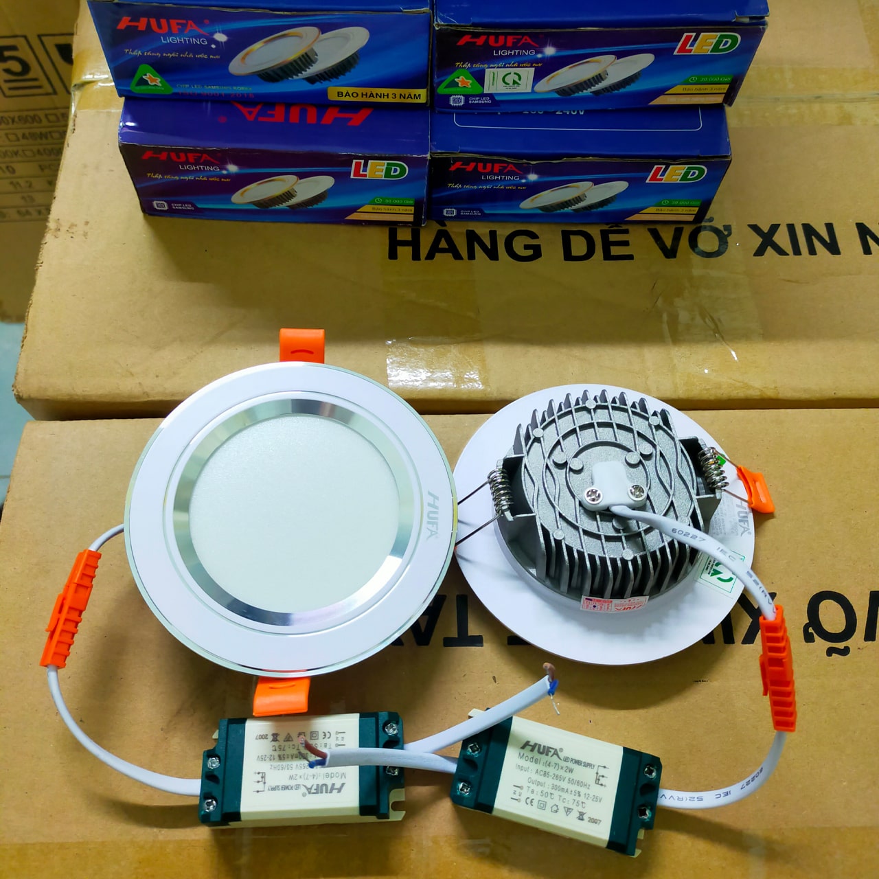 LED Âm Trần Viền Vàng Bạc 3 Chế Độ Sáng HUFA - ảnh phụ 6
