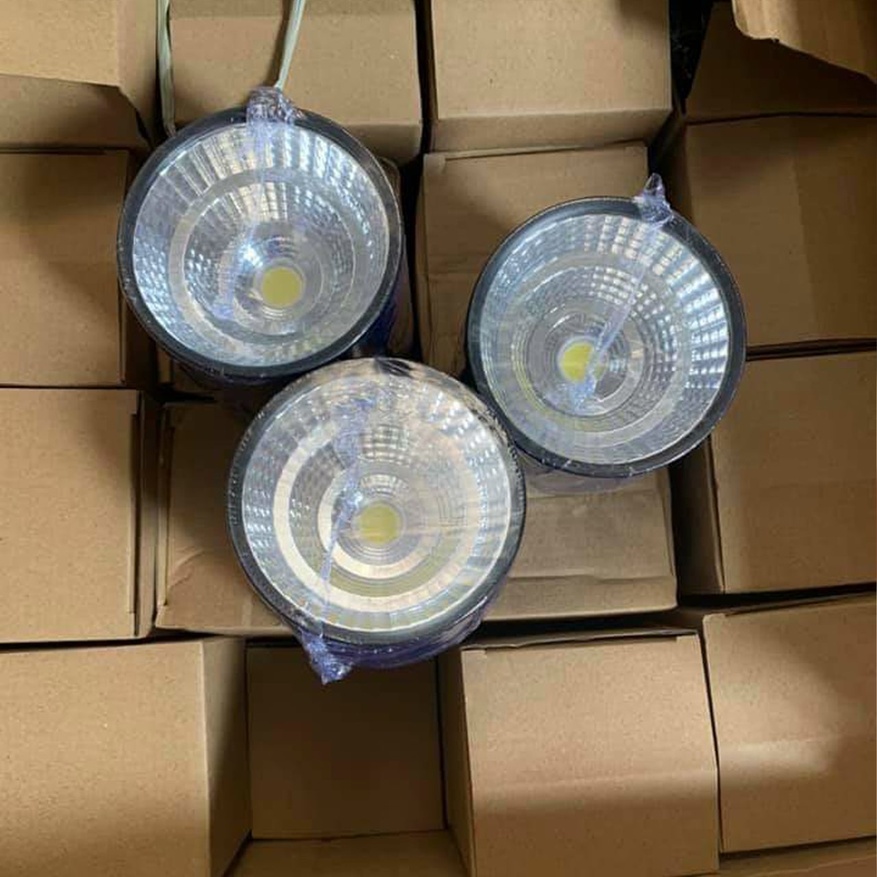Đèn Lon Ốp Trần 12W 3 Chế Độ 100×90 - ảnh phụ 6