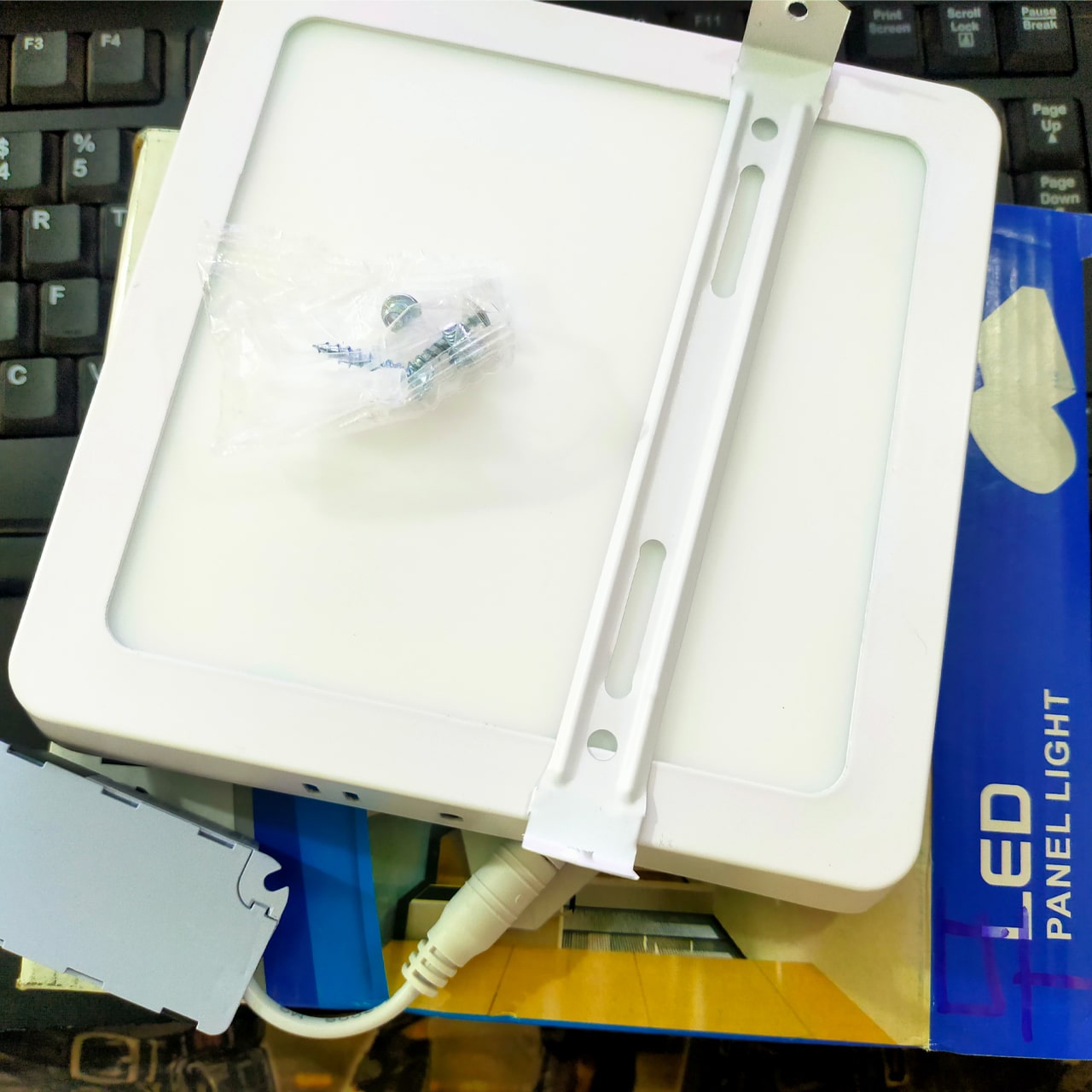 Đèn LED Ốp Trần Tròn 18W - ảnh phụ 14