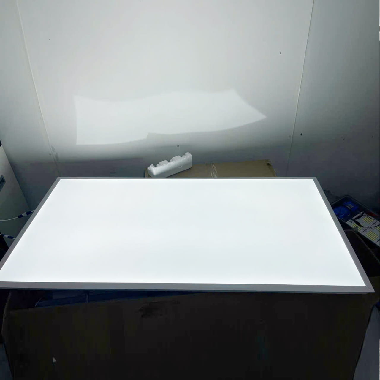 LED Panel 600×1200 84w Philips - ảnh phụ 6