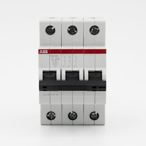MCB CB Tép SH203 3P ABB