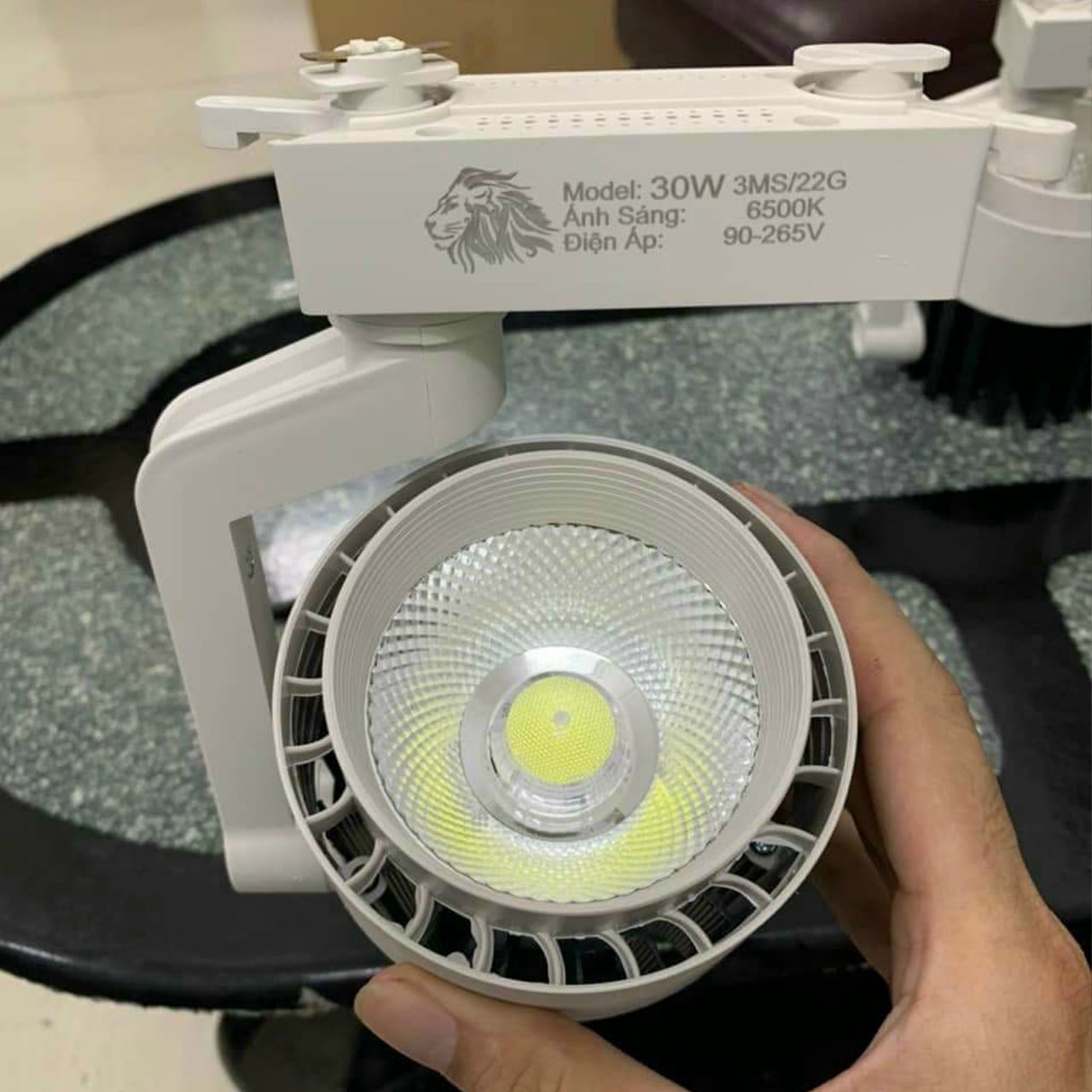 Đèn Rọi Thanh Ray Khuỷu Cob 30W - ảnh phụ 6