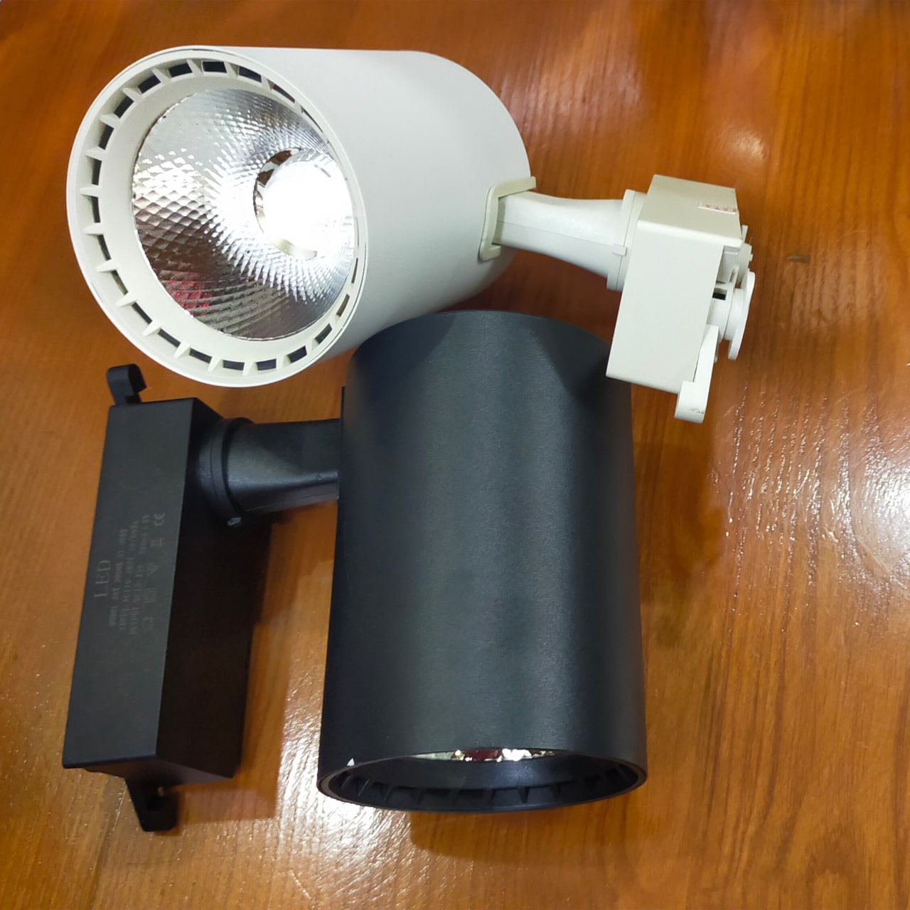 Thanh Ray Đèn Rọi 1M - ảnh phụ 8