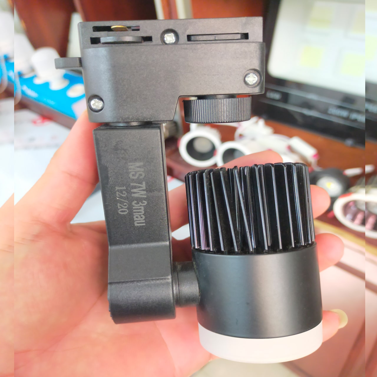 Đèn Rọi Thanh Ray Mini 30W - ảnh phụ 13