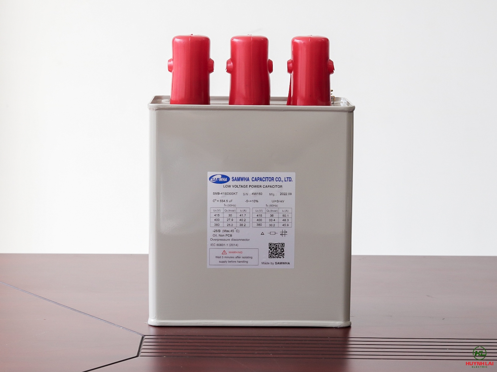 Tụ Bù Dầu 30KVar-415V SAMWHA